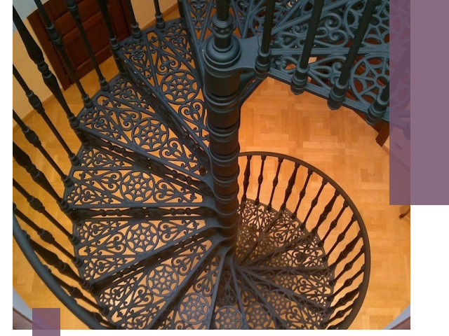 Винтовые лестницы под ключ в Черняховске: производство и монтаж