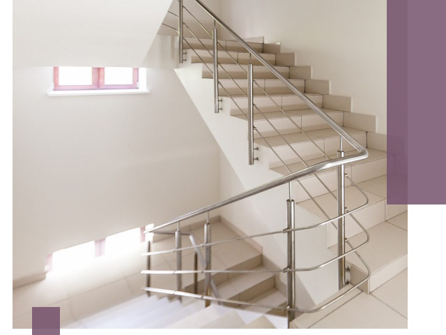 Установка и замена перил в подъезде в Черняховске