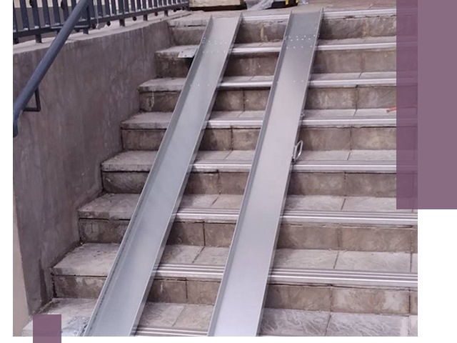 Демонтаж откидных пандусов профессионально в Черняховске