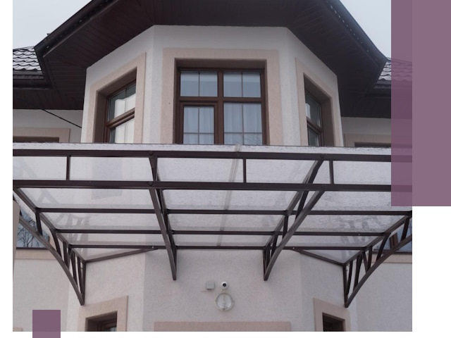 Козырьки из поликарбоната под ключ в Черняховске