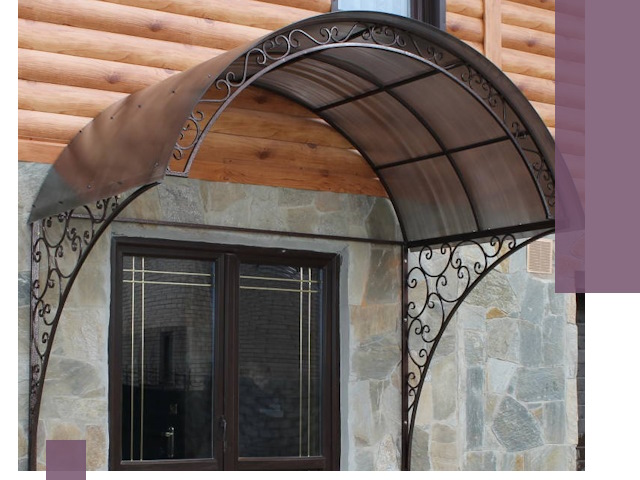 Арочные козырьки под ключ в Черняховске: изготовление и монтаж