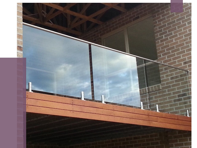 Стеклянные парапеты на крыше и террасе в Черняховске от 11790 руб. | ПРОЛЁТ-Чрх