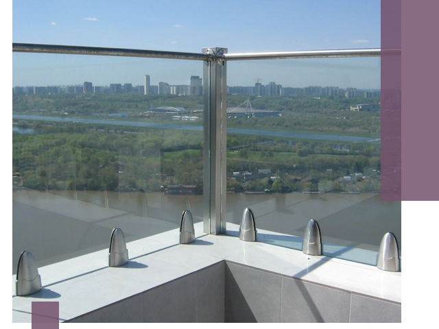 Стеклянные парапеты премиум класса в Черняховске для домов и бизнесов