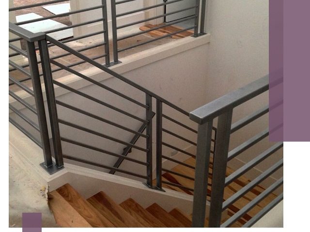 Изготовление поручней из металла и дерева в Черняховске